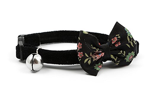 Vinatage Bow Cat Collar